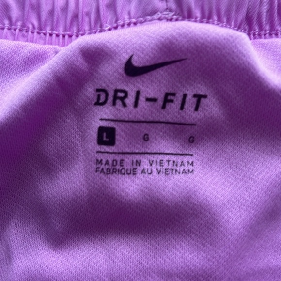 Nike running shorts - Picture 5 of 5